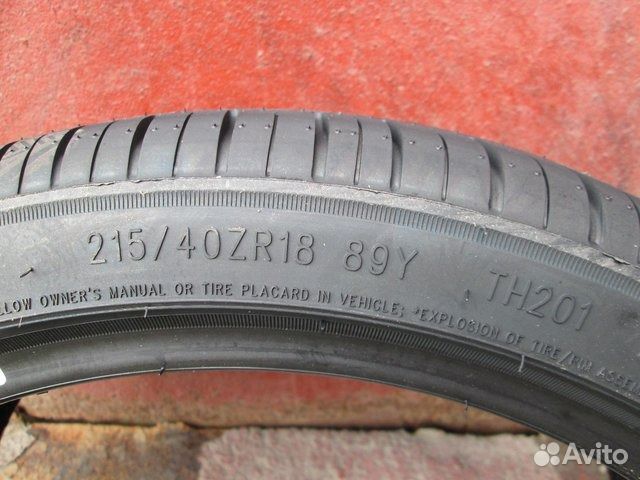Triangle Sports TH201 215/40 R18 89Y
