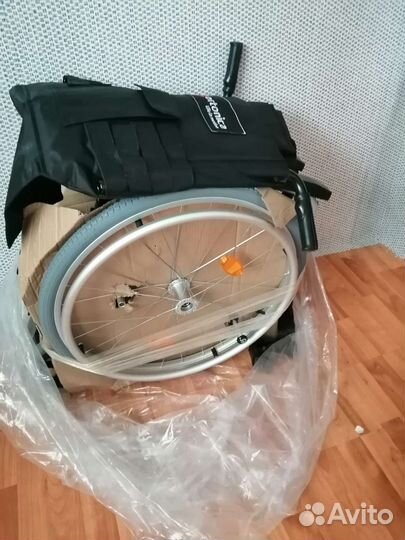 Инвалидная коляска