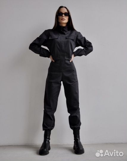 Комбинезон женский