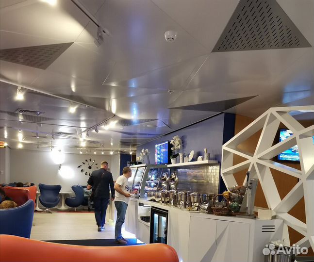 Проход в бизнес зал аэропорта