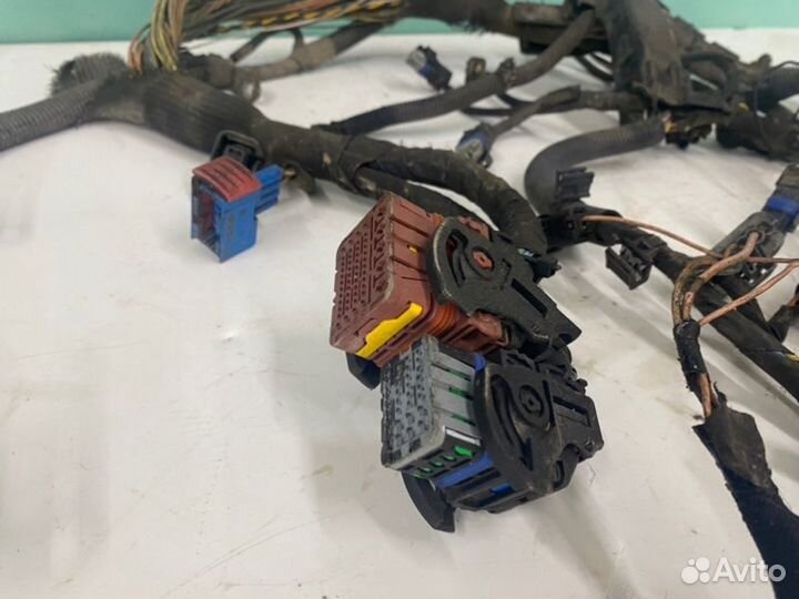 Проводка двигателя Peugeot 308 EP6 2008