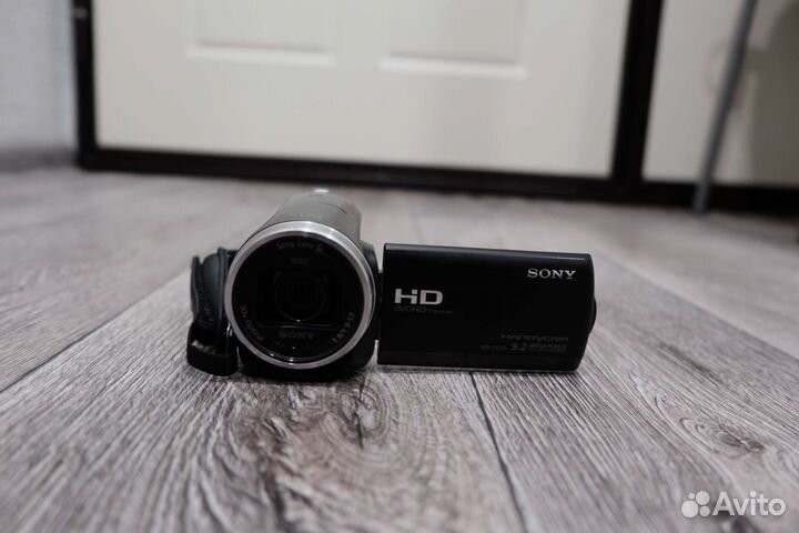 Видеокамера Sony HDR - CX625