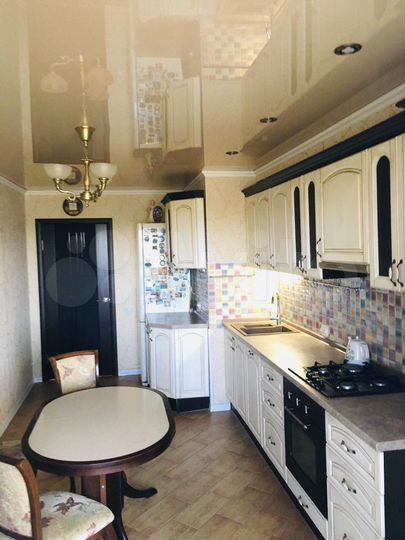 2-к. квартира, 92,2 м², 2/10 эт.