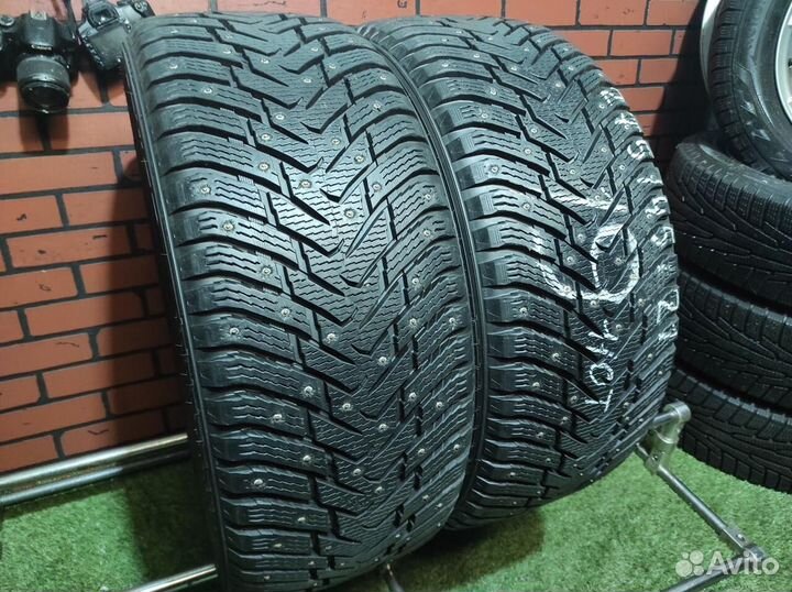 Nokian Tyres Hakkapeliitta 8 SUV 275/45 R21 110T