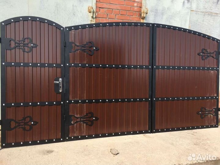 Требуется сварщик универсал