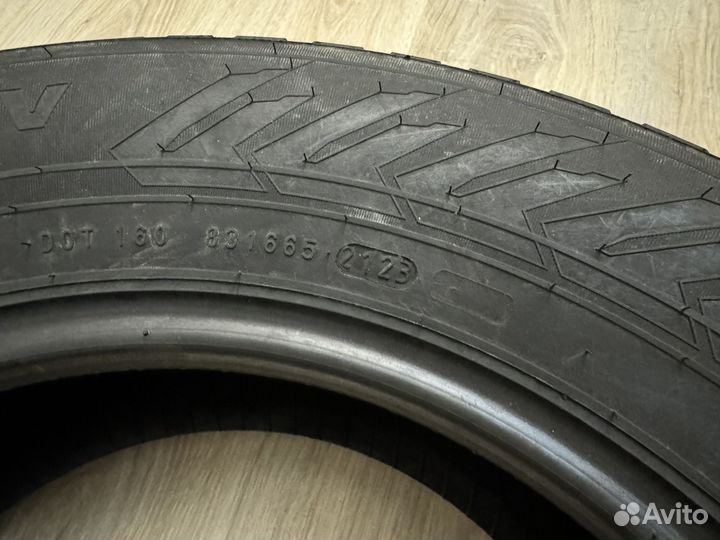 Ikon Tyres Nordman 8 SUV 215/65 R16 102T