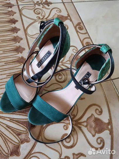 Босоножки натуральная кожа 38