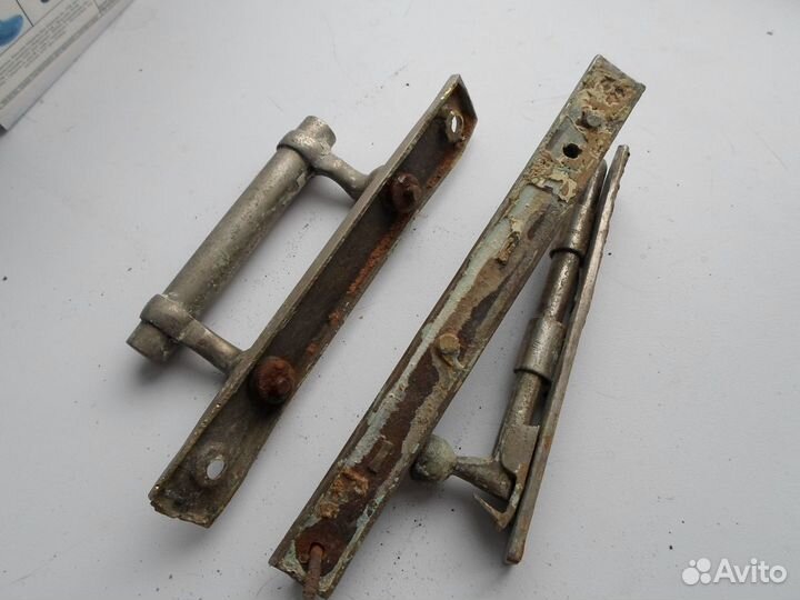 Винтажные шпингалеты и ручка