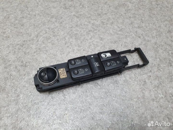 Блок стеклоподъемников передний левый Mercedes