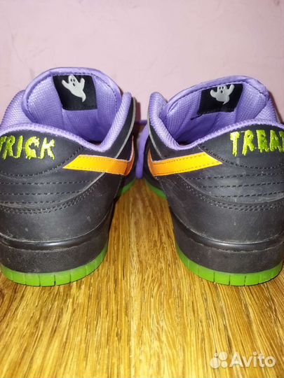 Nike sb dunk low halloween