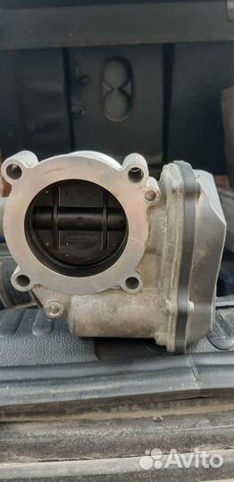 Дроссельная заслонка