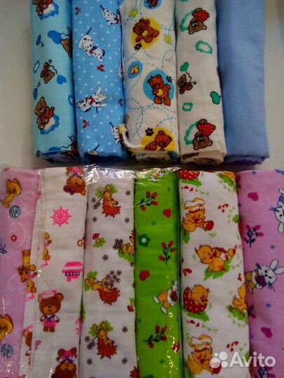 Пеленки, распашонки, ползунки, боди, носочки