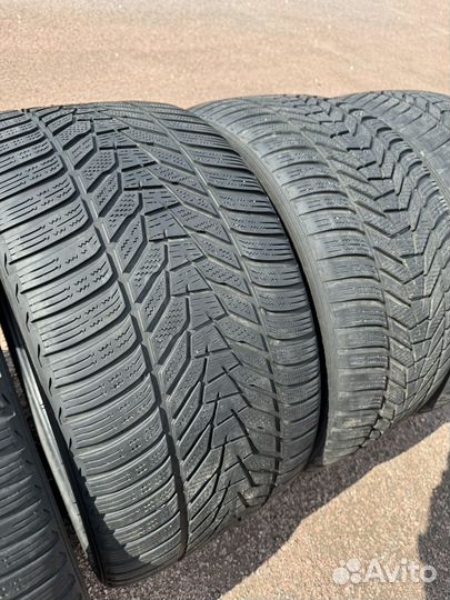 Hankook Winter I'Cept Evo 3 W330 275/35 R19 и 285/30 R20 99W