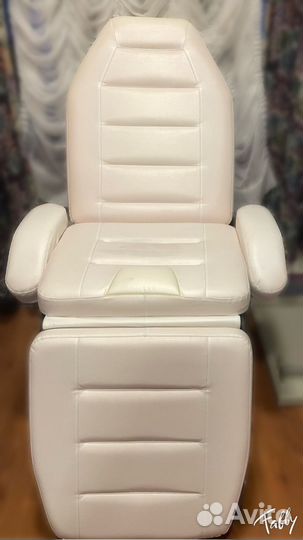 Косметологическое кресло