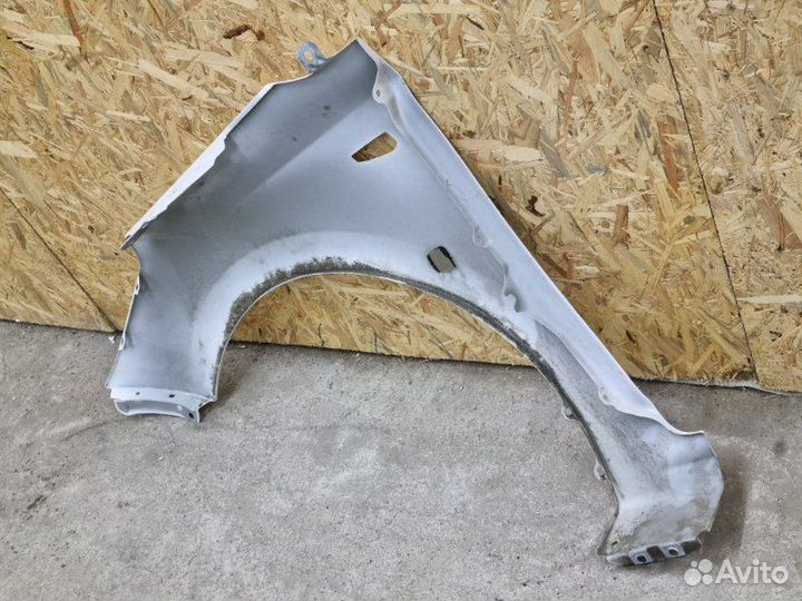 Крыло переднее правое Hyundai Solaris 2