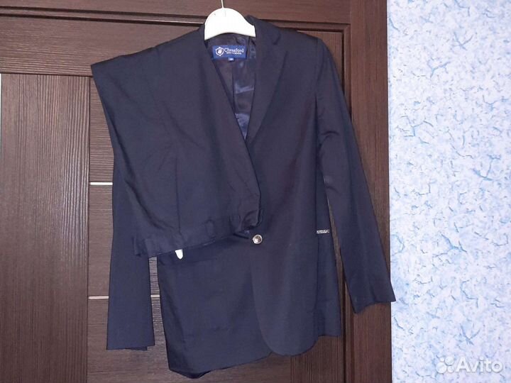 Костюм на мальчика 158