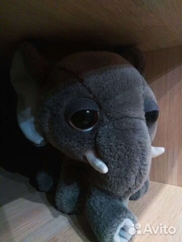 Мягкая игрушка с большими глазами