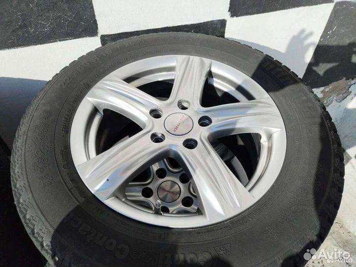 Continental ContiIceContact 225/60 R16