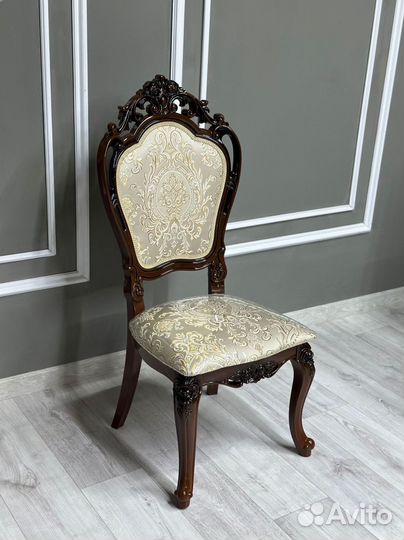 Кухонный стол. Доставка по всей России