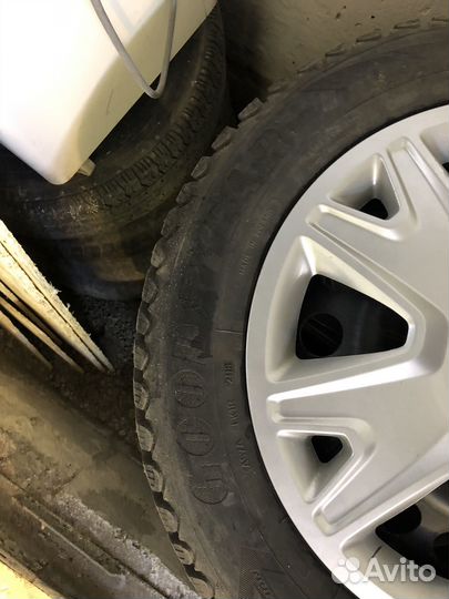 Goodyear Cargo Ultra Grip 235/55 R17 103T