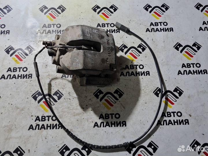 Суппорт задний правый Bmw X5 E70 N62B48 2008