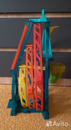 Трек Hot wheels Тройная петля GLC96