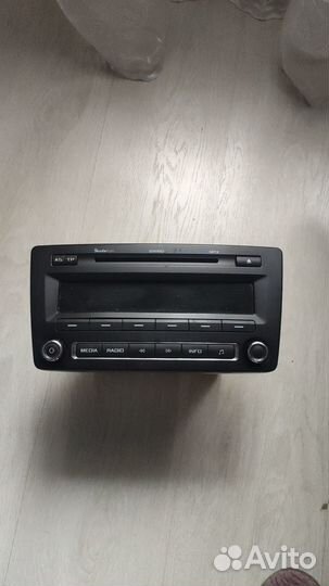 Магнитола skoda octavia a5 штатная