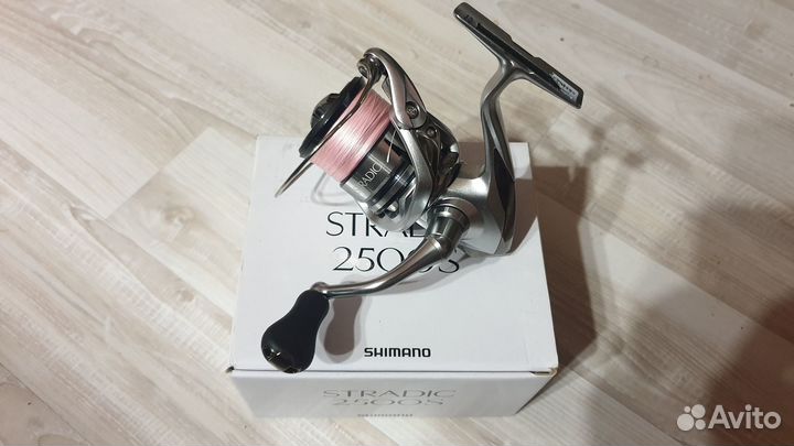 Shimano 19 stradic 2500s