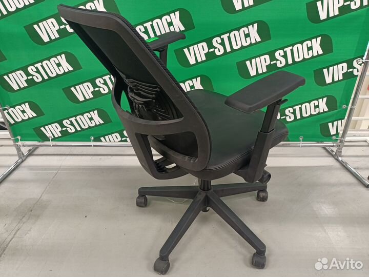 Кресло нат. кожа германия Б.У