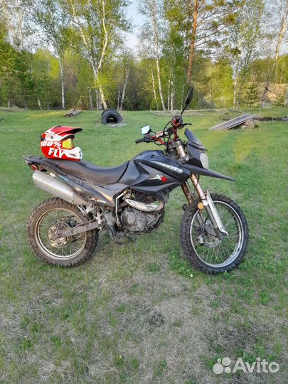 Мотоцикл эндуро