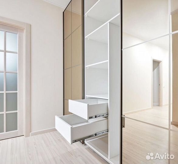 Шкаф встроенный