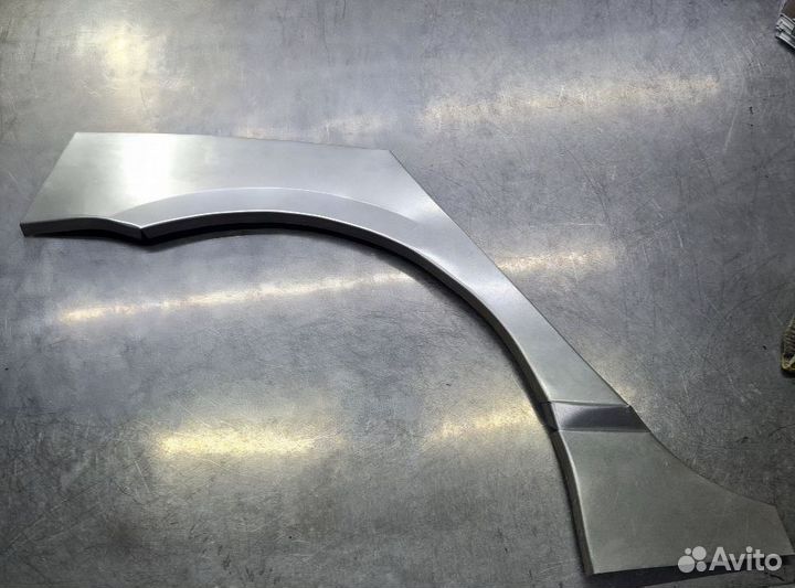 Задние арки Mazda Demio