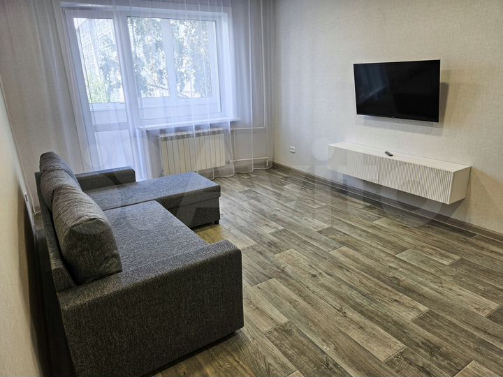 2-к. квартира, 54 м², 5/9 эт.