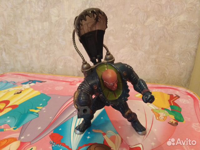 Фигурка Доктора Парадигм