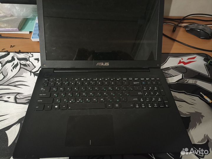 Ноутбук asus f553s