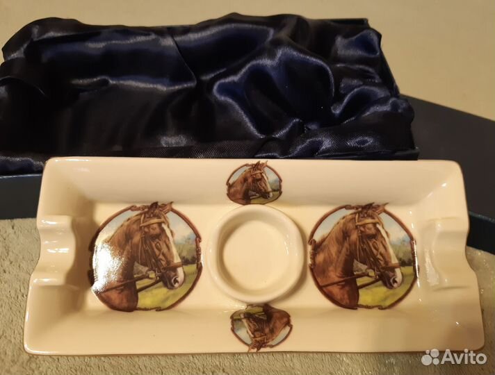 Пепельница. Фарфор. Подарочная упаковка