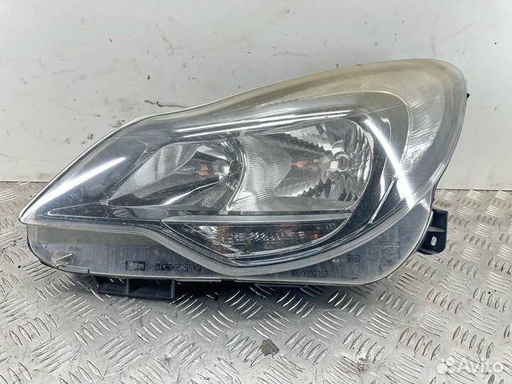 Фара левая Opel Corsa D 2-й рест. 2012 90020227