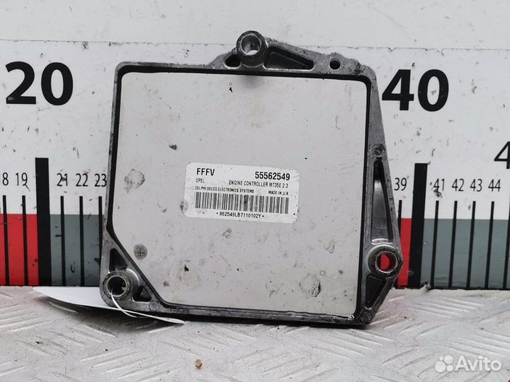 Блок управления двигателем для Opel Zafira B