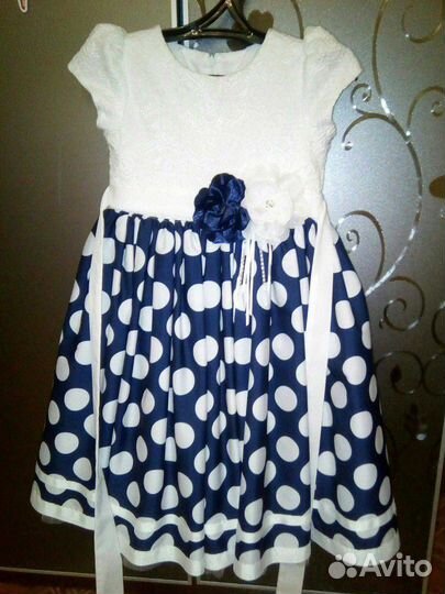 Платье нарядное