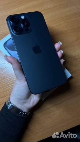 iPhone 15 Pro Max, 256 ГБ