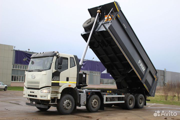 Водитель самосвала категории С