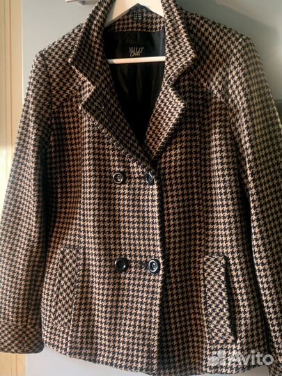 Итальянское шерстяное пальтишко 48-50