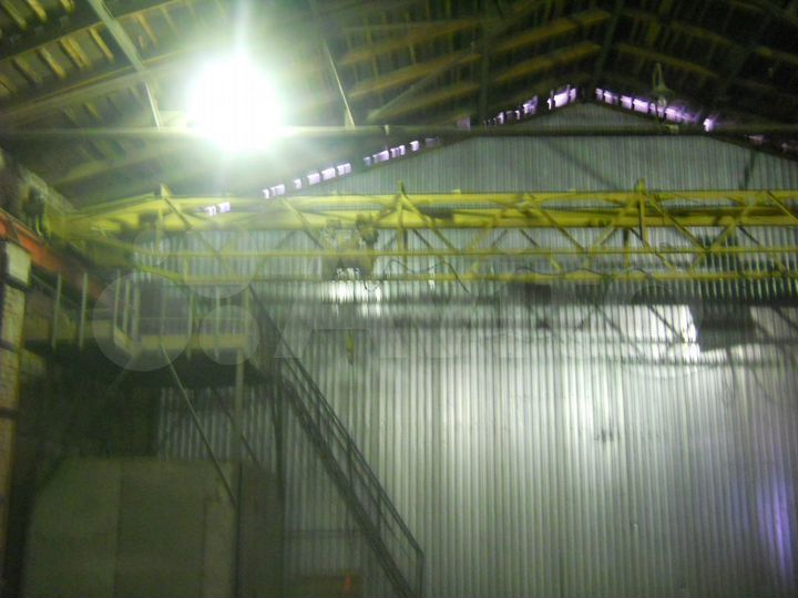 Склад, 1050 м²