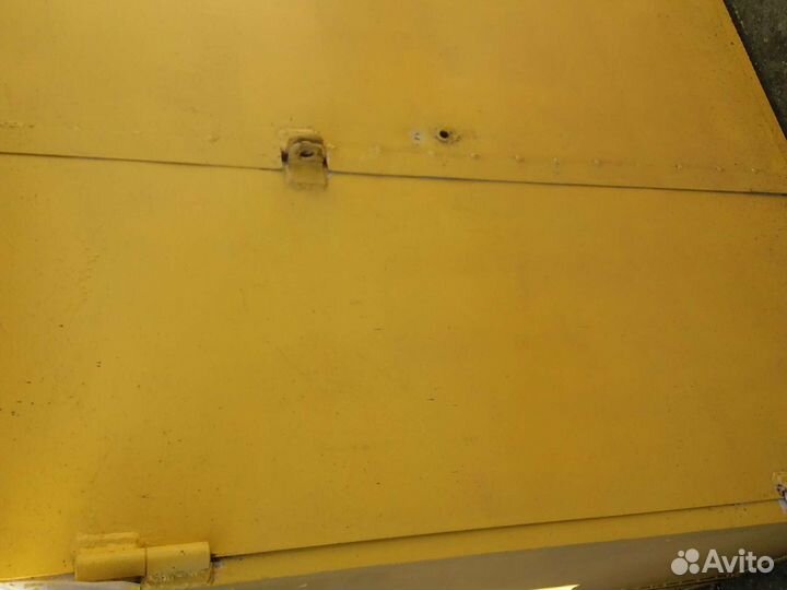 Шкаф металический