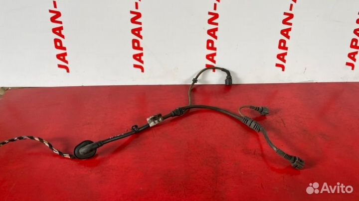 Провод датчика ABS задний левый Audi A4 B8 1.8