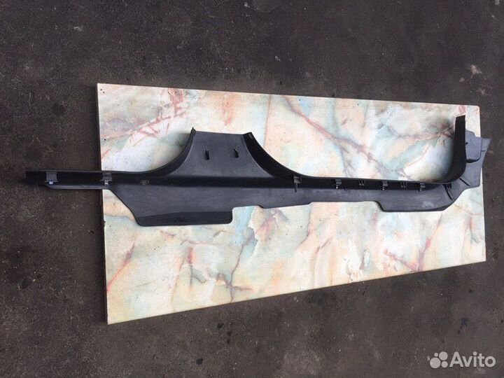 Накладка порога (внутренняя ) правая Opel Astra H