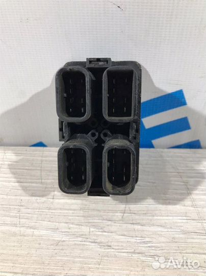 Блок управления стеклоподъемниками ваз 2115 (1997