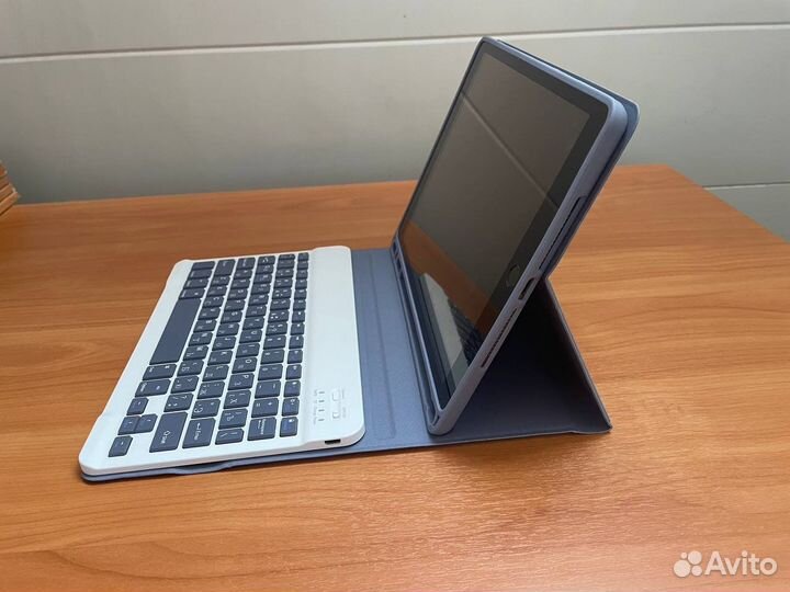 Планшет Apple iPad 10.2 Wi-Fi 64GB Space Grey