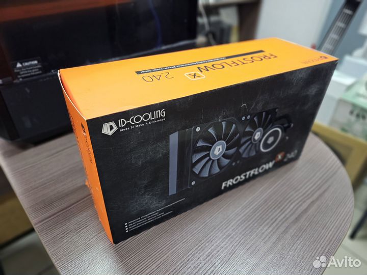 Система водяного охлаждения 240мм