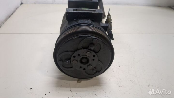 Компрессор кондиционера Volvo C70, 1999